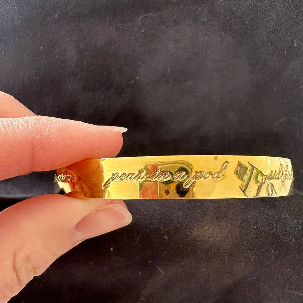 Kate Spade Bridesmaid Engraved Idiom Bangle Bracelet Gold”Best Friend Ever” - Picture 5 of 10